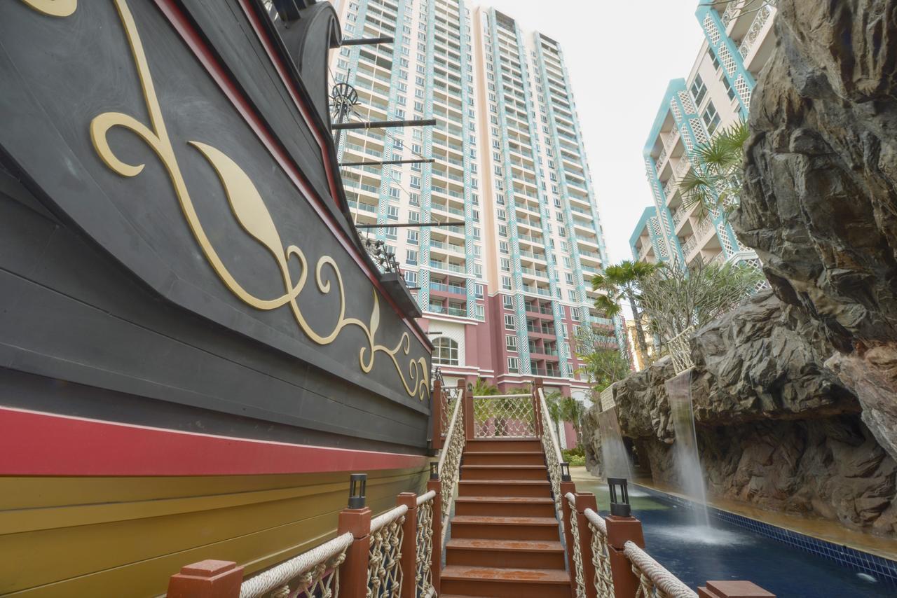 Caribbean Hotel Resort Pattaya Exterior photo